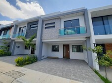 nueva casa en venta fraccionamiento vitana en altavista residencial