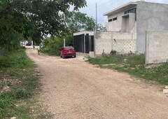 Terreno con bardas perimetrales listo para construir en la mejor ubicación de Merida Yucatan