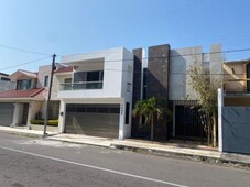 venta de casa en costa de oro