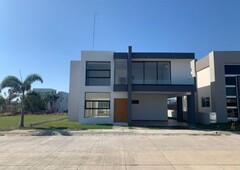 venta de casa en rio del dorado