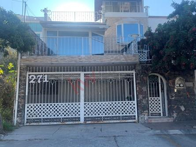 Atención Casa En Tejeda Alta, Baja De Precio De $3.6 A $3.4 Mdp Tiene 3 Niveles, Espectacular Vi...