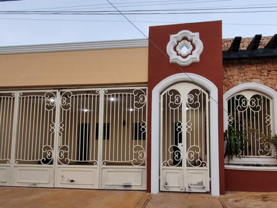 Casa Cerca De Altabrisa, Macroplaza, Periferico