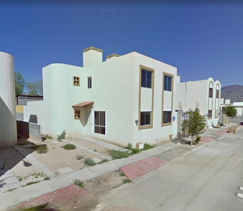 Casa En Remate Bancario Ubicada En Ciudad Las Torres, Saltillo, Coahuila. Aprovecha Esta Gran Oportunidad.(no Se Aceptan Creditos Hipotecarios) -ao