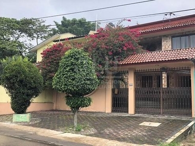 Casa En Venta En Avenida San Marcos De León, Xico, Ver.