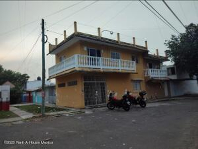 Casa En Venta En Chiveria Veracruz Gis 23-6391