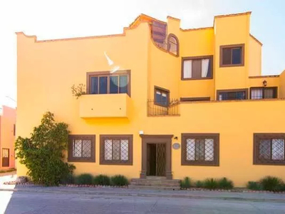 Casa En Venta, San Miguel De Allende, 5 Recamaras, Sma5503