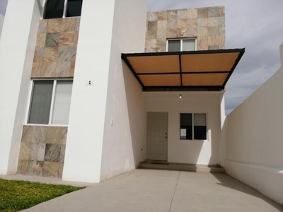 Casa Sola En Venta Kalia Residencial