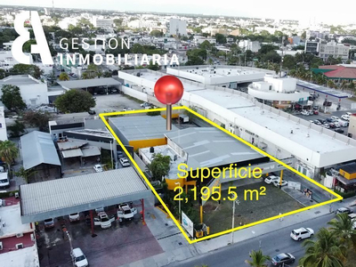 Local Comercial En Venta En Av. Xcaret En Cancun Qroo. Clv2