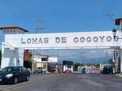 Muy Bonita Casa Con Albereca En Lomas De Cocoyoc, Morelos, Excelente Oportunidad. M.o
