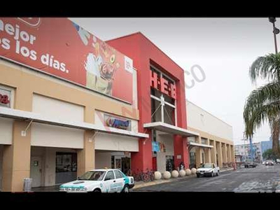 Renta De Local En Centro Comercial Guadalupe Nl