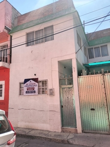 Se Venden Casa Con 5 Recamaras En El Centro De Pachuca A Unas Cuadras De Plaza De Gobierno Y El Reloj De Pachuca