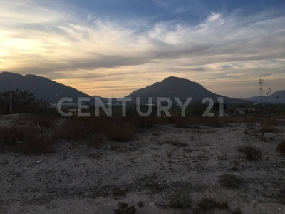 Terreno En Ramos Arizpe Con Via De Ferrocarril