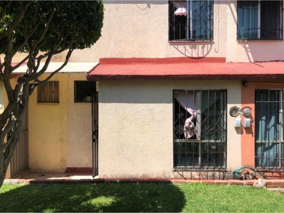 Venta Casa Dentro De Villas De Xochitepec Sección B