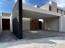 Casa en venta de 1 piso en privada Serena Dzitya, Mérida Yucatán.