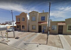 Casa en Villa Lomas Altas, Mexicali, Baja California. Remate Bancario Js*