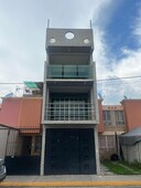 en venta, casa remodelada en los heroes ecatepec - 4 recámaras - 63 m2