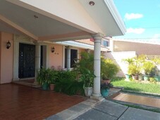 Hermosa Casa de una sola Planta en Venta en la Colonia México