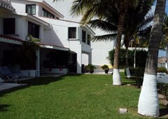 casas en renta - 140m2 - 5 recámaras - zona hotelera cancun - 6,500 usd