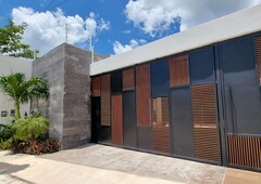 doomos. casa en venta en merida, de lujo. en cholul. con piscina y bar