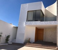 VENTA CASA CUMBRES DEL LAGO JURIQUILLA QUERETARO