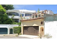 3 cuartos, 360 m casa con alberca en remate bancario en acapulco