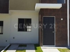 casa en venta dentro de fraccionamiento en ciudad del sol, querétaro