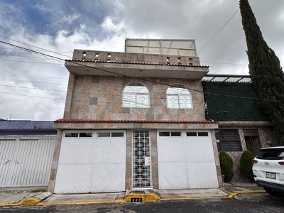 Casa en venta Alhelíes 8, Mz 010, Izcalli Ii, Metepec, Estado De México, México