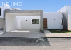 amplia casa en venta en dzitya merida