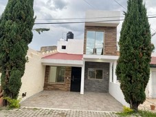 se vende casa en colonia moctezuma