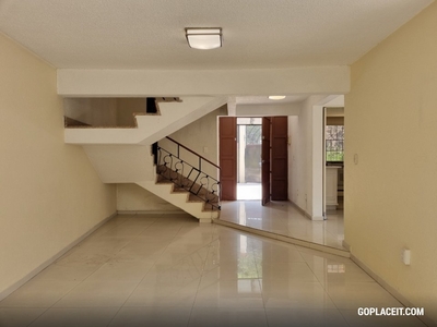 Casa venta Viad. Tlalpan, La Joya, Tlalpan | Club de Golf México | Insurgentes - 3 recámaras - 236.51 m2
