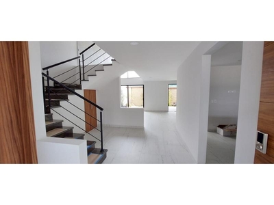 Casas en venta - 177m2 - 4 recámaras - Lomas de Angelópolis - $5,850,000