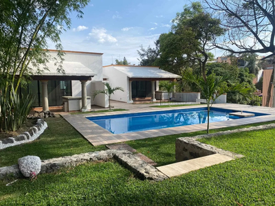 Casa Nueva En Venta | 3 Recámaras, 3 Baños, Alberca, Jardín En La Pradera, Cuernavaca