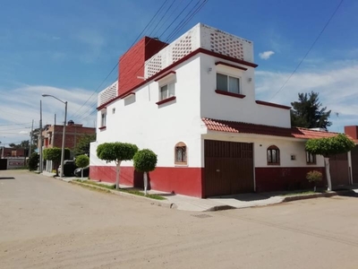 Casa Sola En Venta El Rosario