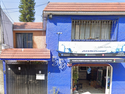 Venta Casa Calle Paseos De Antioquia, Lomas Estrella 2da Seccion, Iztapalapa. Lcd