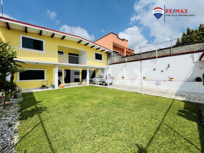 Venta De Casa En El Fracc. Lomas Tétela, Cuernavaca, Morelos...clave 4569