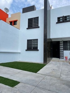 Casa en Renta en Cumbres Las Lomas Sec. Bosques