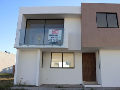 CASA NUEVA EN VENTA AL SUR Dentro de Reserva San Nicolás