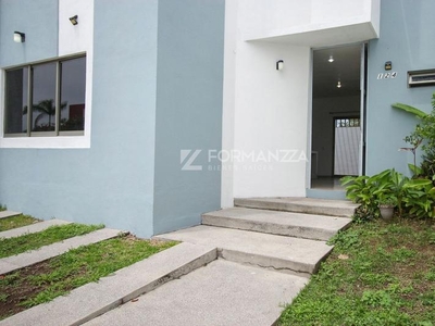Casas en renta - 144m2 - 3 recámaras - Colima - $8,000