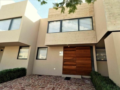 Casas en venta - 108m2 - 3 recámaras - El Marqués - $2,990,000
