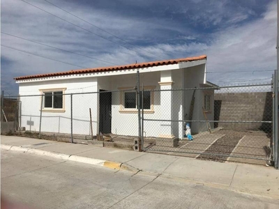 Casas en venta - 120m2 - 2 recámaras - Cuauhtemoc - $1,100,000