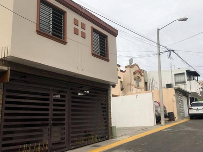 Se vende casa de 3 recámaras en Santa Fe, Tijuana