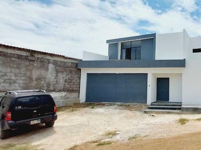 Casas en venta - 142m2 - 3 recámaras - Tuxtla Gutierrez - $3,100,000