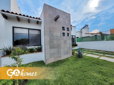 Casas en venta - 250m2 - 3 recámaras - Tequisquiapan - $3,750,000