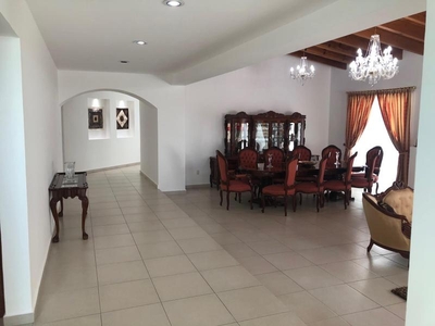 Casas en venta - 585m2 - 3 recámaras - Juriquilla - $8,750,000