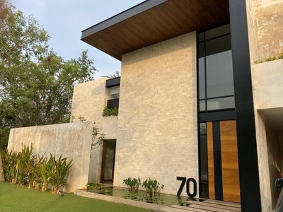 Casas en venta - 750m2 - 3 recámaras - Merida - $22,000,000