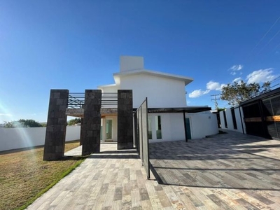 Hermosa Residencia en Villas del Mexón, Esquina, Cerca del Campo de Golf, T736 m