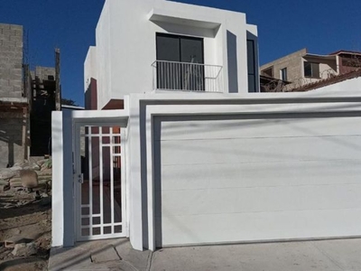 Se vende casa nueva en Jardines de La Mesa, Tijuana
