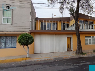 Casa En Venta, Calle Rosario, Colonia El Rosario