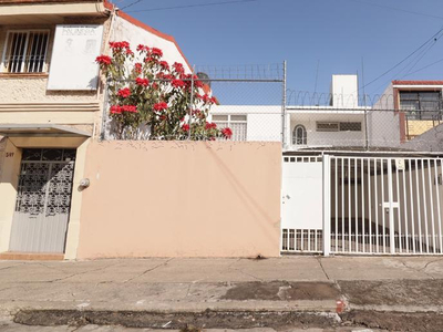 Casa En Venta En Morelia, Col. Vasco De Quiroga