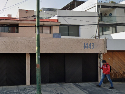 Casa Sola En Venta, Recuperación Hipotecaria Del Valle Sur Benito Juárez, Cdmx. A4.
